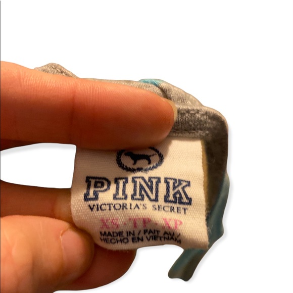 PINK Victoria’s Secret Tank Top - Picture 4 of 4